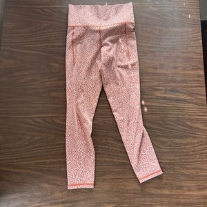 Athleta Salutation Stash II Textured Tight